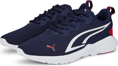 Image de Baskets PUMA All-Day Active, couleur « Kinder peacoat » / blanc PUMA / rouge « High Risk », taille 38