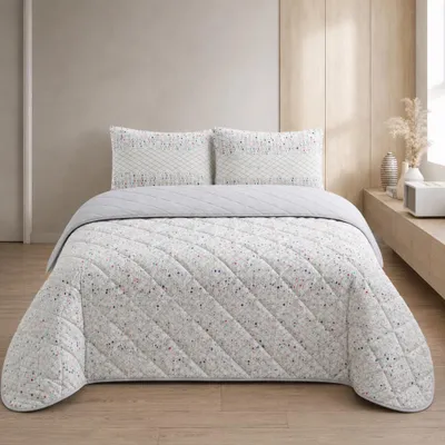 Produktbild von Formeya Gesteppte Doppelbett-Tagesdecke mit Muster – Bettüberwurf-Set 200 × 230 cm – inkl. 2 Kissenbezügen
