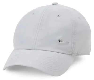 Produktbild von Nike Uni Df Club Cb Mtswsh L Baseballkappe, Lt Smoke Grey/Metallic Silver, M/