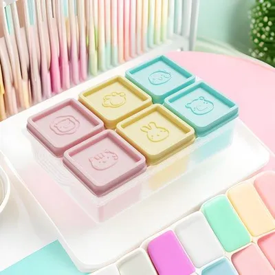 Produktbild von Silikonische Babyfutter- & Eisschubladenbox mit 6 Fächern | BPA-frei, recycelbar & mit Deckel