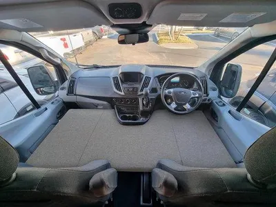 Obrázek produktu pro Čalouněná skládací matrace pro Ford Transit Caravan, šedá, 2006–2013, vestavěná skříň