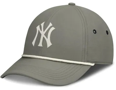 Produktbild von Nike Mlb New York Yankees Club Unstructured Adjustable Kappe Grün M-L Grün M-L
