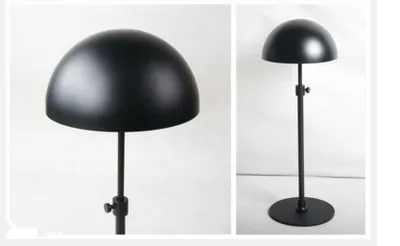 Produktbild von Verstellbarer Hutständer aus schwarzem Metall