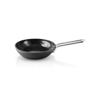 Produktbild von Eva Solo Professional Bratpfanne 20 cm keramischer Slip-Let®-Antihaftbeschichtung