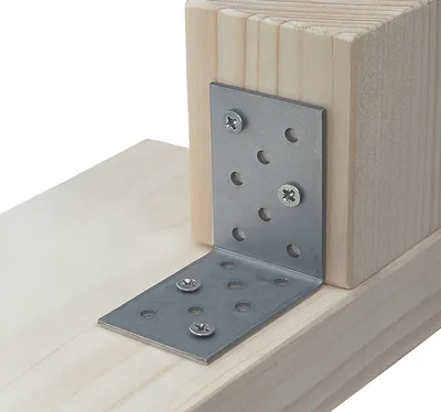 Produktbild von Alberts Lochplattenwinkel, sendzimirverzinkt, mit CE Kennzeichnung 60 x 50 mm 1 Stück