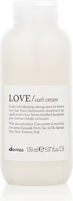 Produktbild von Davines LOVE Lightweight curl enhancing cream 150ml, Haarcreme, Frauen, Lockiges Haar, Alle Farben, 150 ml, Glanz, Weichmachend