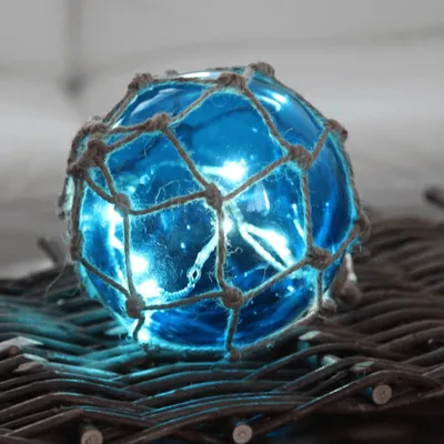 Zdjęcie produktu dla Bombka szklana z podświetleniem Led NOAH 14 cm