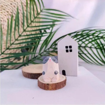 Image de Figurine de chat en bois - Petite sculpture de chat - Décoration d'intérieur - Bois sculpté à la main - 3,7 cm de hauteur - Bleu