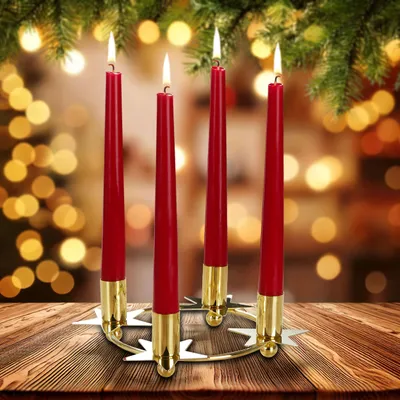 Produktbild von BRUBAKER Kerzenhalter für 4 Kerzen - 22 cm Adventskranz Ring für Stabkerzen mit 2,2 cm Durchmesser - Adventskerzenhalter - Kerzenständer, Gold