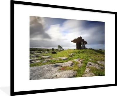 Produktbild von MuchoWow® Gerahmtes Poster Ein altes Hünenbett 90x60 cm - Poster mit Schwarzem Bilderrahmen Wandposter Rahmen Foto Bilder - Wanddekoration - Fotos