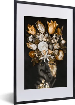 Produktbild von MuchoWow® MuchoWow® Gerahmtes Poster Frau - Blumen - Gold 40x60 cm - Poster mit zchwarzem Bilderrahmen - Poster in Rahmen