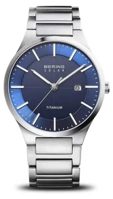 Produktbild von Bering 15239-777 Herrenuhr, Titan\Solar, Silber\Blau