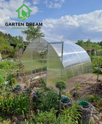Obrázek produktu pro Polykarbonátový skleník Garden Dream "Spitz" 3x6m z oceli, s 6mm polykarbonátem