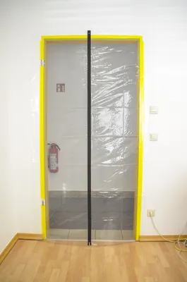 Produktbild von Folien Staubschutztür mit Reißverschluss 210 x 110 cm : ohne doppelseitiges Klebeband