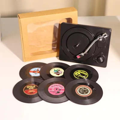 Productafbeelding van Retro onderzetters - Set van 6 - Antislip designbasis - Geschikt voor het neerzetten van koffie en dranken - Geschikt voor bars - Cafés - Huizen