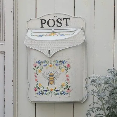 Produktbild von Famanu Wandbriefkasten Vintage - Blau mit Bienenmuster