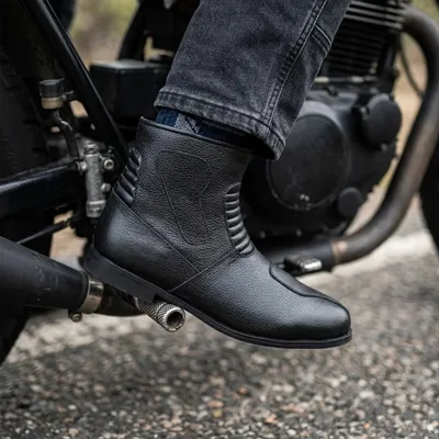 Produktbild von Motorradstiefel Motorrad Biker Stiefel Motorradschuhe aus Glattleder Schwarz, Schuhgröße:45