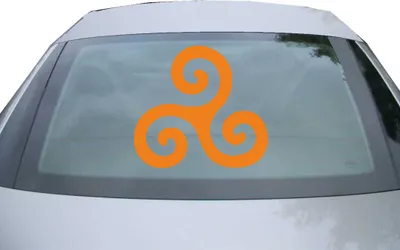 Produktbild von Indigos UG - Aufkleber Heckscheibe & Motorklappe DE2229 - orange - 600x549 mm - Triskele - Auto Scheiben Fenster Heckklappe Tuning Racing JDM - Die cut
