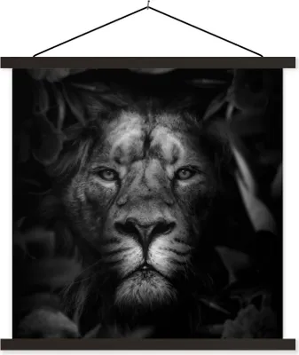 Produktbild von MuchoWow® Textilposter Tiere - Löwe - Dschungel - Schwarz - Weiß 60x60 cm mit schwarzem Rahmen - Posteraufhänger