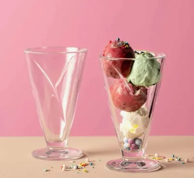 Image de Coupe à glace en verre Leonardo CONO 360 ml, set de 4