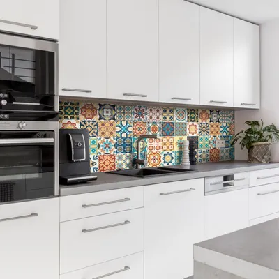 Produktbild von Dedeco Küchenrückwand Motiv: Fliesen V8, 5mm Hartschaum Kunststoffplatte PVC als Spritzschutz Küchenwand Wandschutz wasserfest, inkl. UV-Lack matt, alle Untergründe, 260 x 60 cm