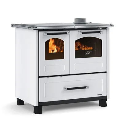 Immagine prodotto di Cucina a legna 7,5 kw in acciaio smaltato con forno e piastra cottura in ghisa Family Nordica -  White