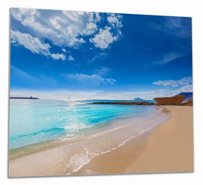 Produktbild von Wallario Herdabdeckplatte aus Glas, Größe 60 x 52 cm 1-teilig, Motiv Traumstrand unter blauem Himmel