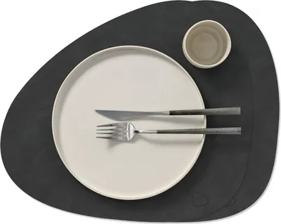 Productafbeelding van LIND DNA Placemats Nupo - Leer - Black - Curved - 44 x 37 cm - 2 Stuks