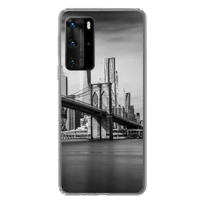 Produktbild von MuchoWow® Handyhülle Schutzhülle Hülle für Huawei P40 Pro Architektur - New York - Brooklyn Bridge - Wasser - Schwarz und weiß Silikon Softcase Handy Hülle - Schutz