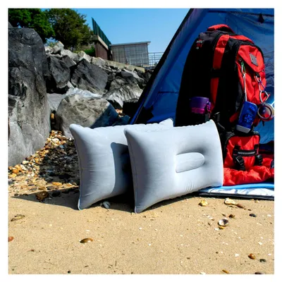 Produktbild von 2-er Pack Aufblasbare Kissen für Reisen, beim Camping oder im Auto - Grau