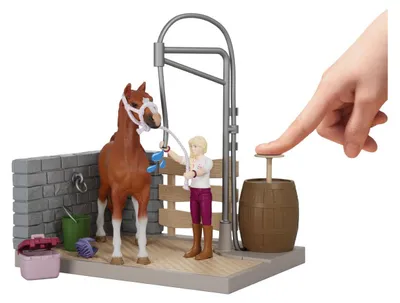 Image de L'aire de lavage pour chevaux de Schleich Sofia