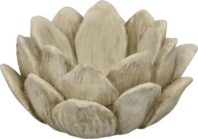 Imagen del producto de Macetas de cemento con un diseño clásico y retro, de estilo elegante
