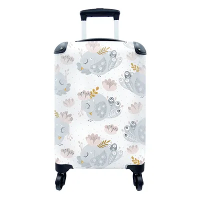 Produktbild von MuchoWow® Koffer Handgepäck Trolley Rollkoffer Kleine Reisekoffer mit 4 Rollen - Mädchen - Muster - Vogel - Kinder - Cabin Size < 55x40x23 cm & 55x40x20 cm - Kinderkoffer - Kabinenkoffer - Boardgepäck - Reise-Box - Reisekoffer - Reisegepäck - Koffer mit Bild - Trolley für Kinder