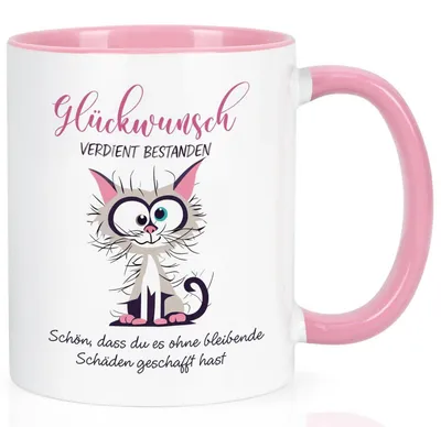 Produktbild von Glückwunsch Tasse mit Spruch "Verdient Bestanden" Rosa 320ml Keramik