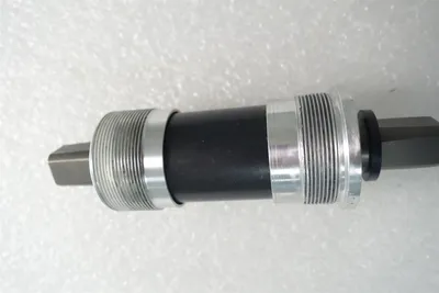 Produktbild von Shimano Innenlager BB-UN300 4-kant BSA, Tretlager, Grau