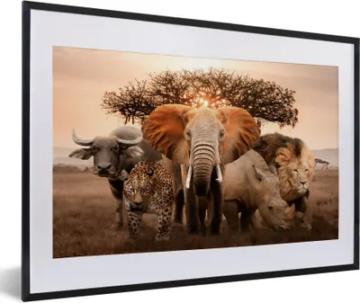 Produktbild von MuchoWow® MuchoWow® Gerahmtes Poster Tiere - Elefant - Löwe 60x40 cm - Poster mit zchwarzem Bilderrahmen - Schlafzimmer - Plakat in Rahmen - Drucken