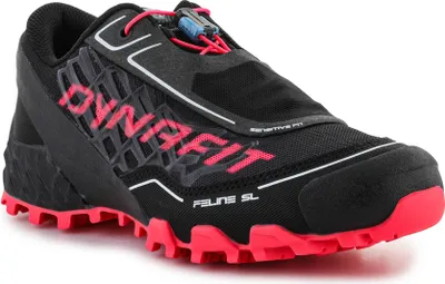 A single black and pink Dynafit Feline SL W women's jogging shoe is shown from a side angle against a white background.