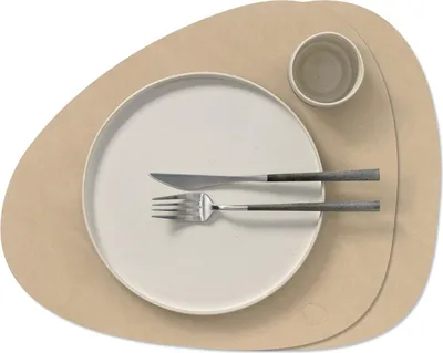 Productafbeelding van LIND DNA Placemats Nupo - Leer - Sand - Curved - 44 x 37 cm - 2 Stuks