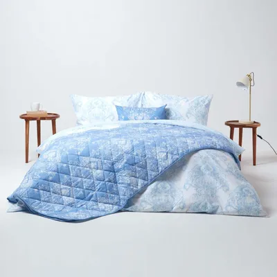 Image de HOMESCAPES Couvre-lit bleu à motif Toile de Jouy, 200 x 200 cm