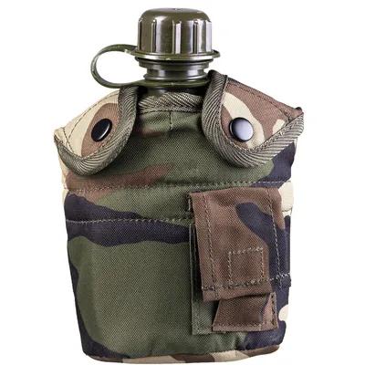 Zdjęcie produktu dla Amerykańska kantyna z kubkiem woodland