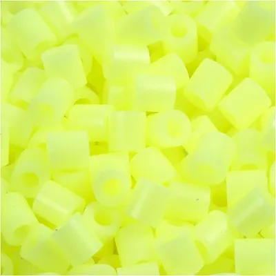 Produktbild von Bügelperlen, Größe 5x5 mm, Lochgröße 2,5 mm, medium, Pastellgelb (32244), 6000 Stk/ 1 Pck [HOB-751161]