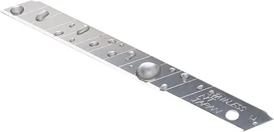 Image de NT Cutter Lames de rechange BA-300 Largeur : 9 mm argent 6 lames dans un étui