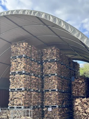 Produktbild von Kaminholz Laubholz 25 cm naturgetrocknet – Brennholz Eiche, Esche, Birke, Ahorn & Kirsche – Feuerholz Scheitholz 100 kg