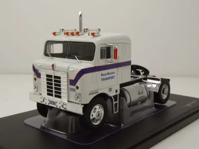 Produktbild von Ixo Models TR063 Kenworth Bullnose Zugmaschine 1950 weiß 1:43