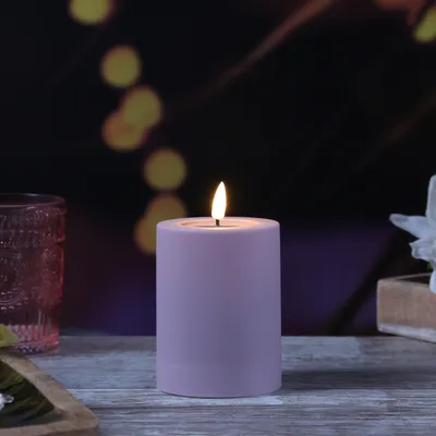 Immagine prodotto di LED Stumpenkerze MIA - Kunststoff - realistico 3D Flamme - H: 10cm - esterno - pastello lilla