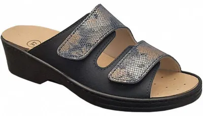 Produktbild von Algemare Pantolette schwarz in Gr. 39