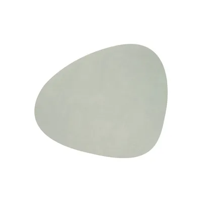 Produktbild von LIND DNA NUPO Tischset Curve L olive green 37 x 44 cm