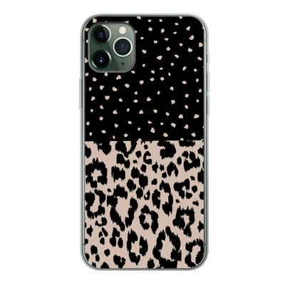 Produktbild von MuchoWow® Handyhülle Schutzhülle Hülle für iPhone 11 Pro Max Panther Druck - Tiere - Design Silikon Softcase Handy Hülle - Schutz