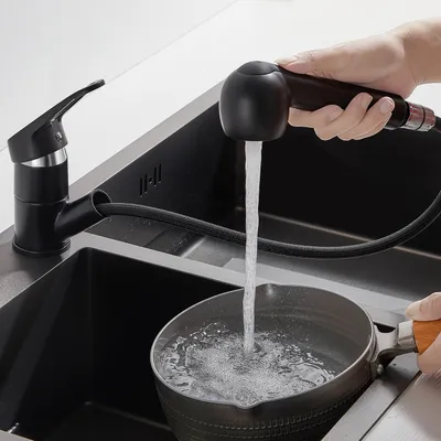 Produktbild von Auralum Einhebel Küchenarmatur mit 2 Strahlarten, Geschirrbrause Wasserhahn Küche ausziehbar, Spültischarmatur mit 360° schwenkbar