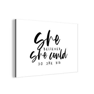 Obrázok produktu pre Nástenná dekorácia Kovový kovový obraz Wall Art 90x60cm Citáty - Príslovia - Verila, že môže, tak to urobila Muchowow Hliníkové obrazy